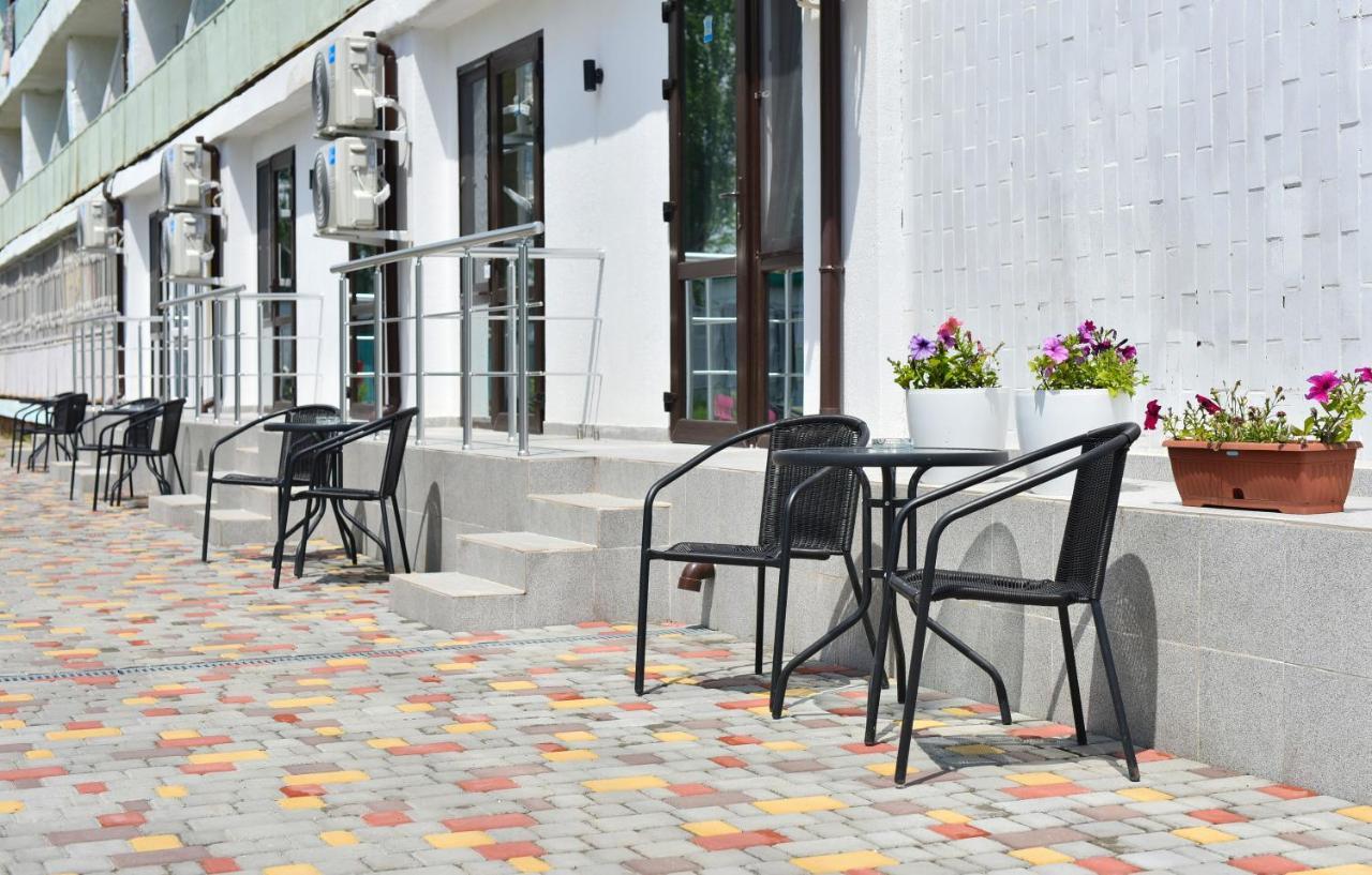 Reef Hotel 코블레보 외부 사진